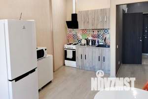 1-к квартира, посуточно, 38м2, 6/9 этаж