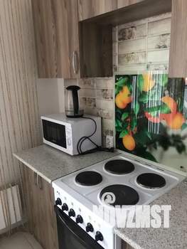 1-к квартира, посуточно, 42м2, 1/17 этаж