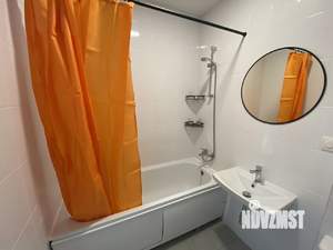 1-к квартира, посуточно, 37м2, 12/17 этаж