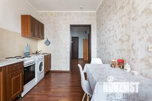 1-к квартира, посуточно, 40м2, 15/16 этаж