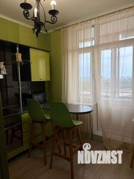 1-к квартира, посуточно, 32м2, 8/16 этаж