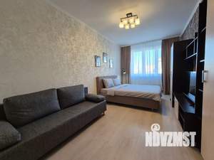 1-к квартира, посуточно, 44м2, 4/13 этаж
