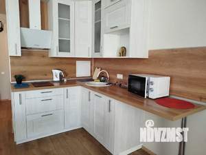 Студия квартира, посуточно, 39м2, 15/24 этаж