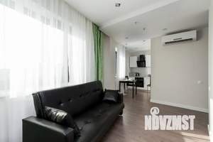 Студия квартира, посуточно, 34м2, 11/20 этаж