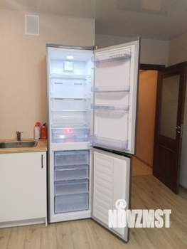 Студия квартира, на длительный срок, 26м2, 17/18 этаж