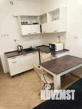 Студия квартира, посуточно, 23м2, 1/6 этаж