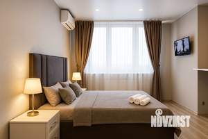 1-к квартира, посуточно, 38м2, 8/23 этаж