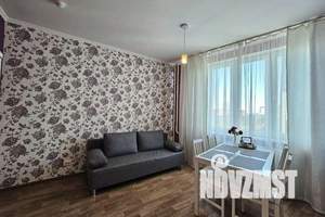 1-к квартира, посуточно, 42м2, 11/25 этаж