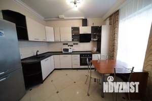 1-к квартира, посуточно, 60м2, 1/1 этаж