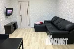 1-к квартира, посуточно, 43м2, 7/12 этаж