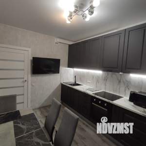 1-к квартира, на длительный срок, 40м2, 8/18 этаж