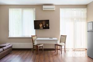 Студия квартира, посуточно, 40м2, 3/18 этаж
