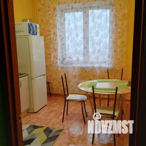 1-к квартира, посуточно, 42м2, 13/17 этаж