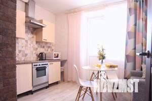 1-к квартира, посуточно, 43м2, 3/17 этаж
