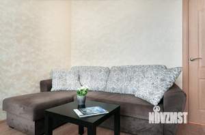 1-к квартира, посуточно, 45м2, 1/1 этаж