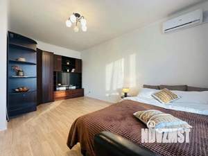 1-к квартира, посуточно, 40м2, 1/1 этаж