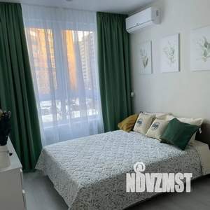 Студия квартира, посуточно, 23м2, 2/15 этаж