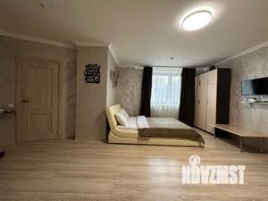 1-к квартира, посуточно, 39м2, 9/20 этаж
