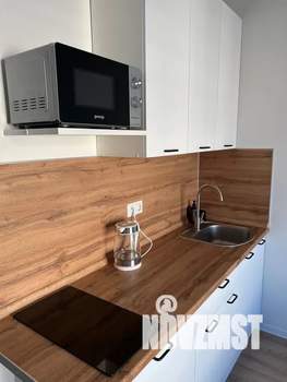 Студия квартира, посуточно, 20м2, 18/25 этаж