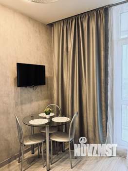 1-к квартира, посуточно, 35м2, 8/17 этаж