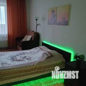 1-к квартира, посуточно, 42м2, 13/17 этаж