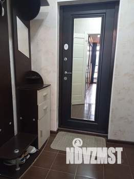 Студия квартира, посуточно, 25м2, 1/6 этаж