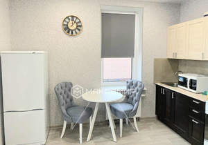 Студия квартира, на длительный срок, 32м2, 2/17 этаж