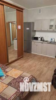 1-к квартира, посуточно, 33м2, 1/1 этаж