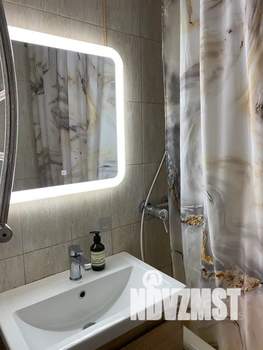 1-к квартира, посуточно, 54м2, 1/9 этаж