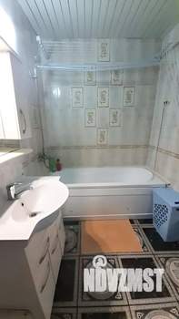 2-к квартира, посуточно, 43м2, 15/17 этаж