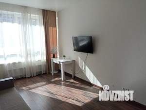 2-к квартира, посуточно, 49м2, 9/18 этаж