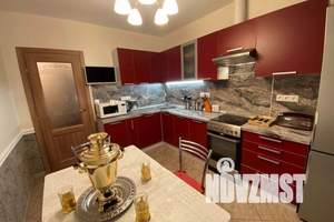 2-к квартира, посуточно, 55м2, 9/17 этаж