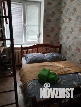 2-к квартира, посуточно, 38м2, 1/5 этаж