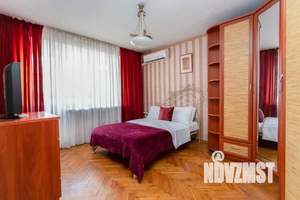 3-к квартира, посуточно, 72м2, 1/1 этаж