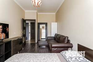 1-к квартира, посуточно, 46м2, 5/18 этаж