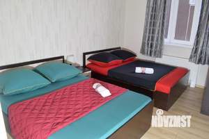 2-к квартира, посуточно, 49м2, 1/1 этаж