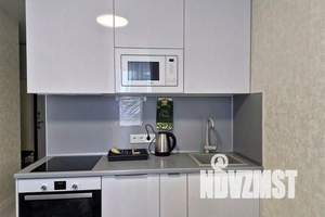 1-к квартира, посуточно, 22м2, 21/25 этаж