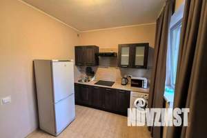 1-к квартира, посуточно, 38м2, 6/15 этаж