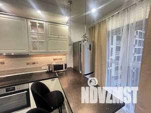 Студия квартира, на длительный срок, 38м2, 7/17 этаж