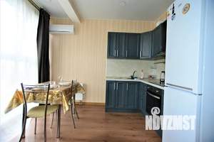 Студия квартира, посуточно, 34м2, 8/9 этаж