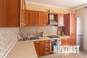 1-к квартира, посуточно, 44м2, 5/21 этаж