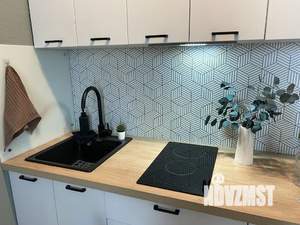 Студия квартира, посуточно, 19м2, 10/13 этаж