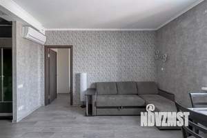 1-к квартира, посуточно, 54м2, 1/1 этаж