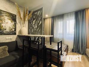 Студия квартира, посуточно, 27м2, 1/9 этаж