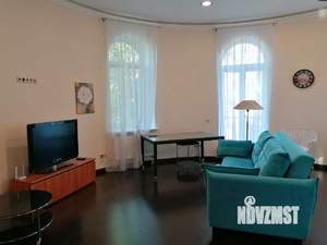 2-к квартира, на длительный срок, 105м2, 2/3 этаж