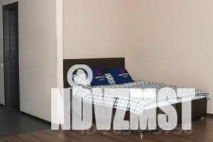 1-к квартира, посуточно, 40м2, 3/9 этаж
