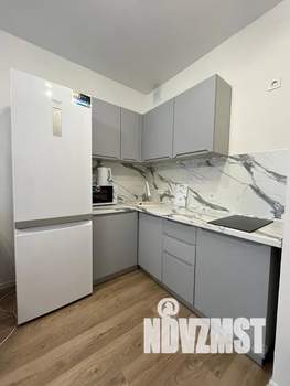 2-к квартира, посуточно, 38м2, 2/17 этаж