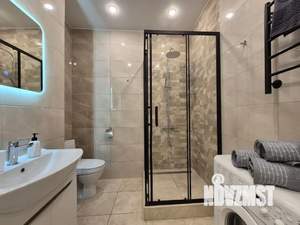 1-к квартира, посуточно, 44м2, 4/13 этаж