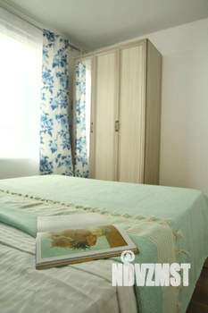 2-к квартира, посуточно, 52м2, 1/1 этаж