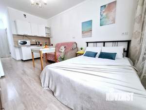Студия квартира, посуточно, 25м2, 6/17 этаж